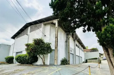 Barracão / Galpão / Depósito com 5 salas para alugar na Rua Juan Gonzales Vila, --, Interlagos, São Paulo
