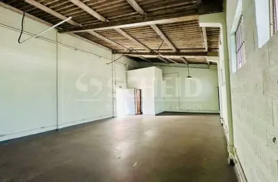 Barracão / Galpão / Depósito com 5 salas para alugar na Rua Juan Gonzales Vila, --, Interlagos, São Paulo