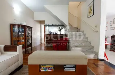 Sobrado a venda de 125,00m² útil, de 3 quartos, 1 suíte, 2 vagas, na vila paulista,