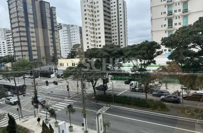 Sala comercial com 2 salas à venda na Avenida Vereador José Diniz, --, Alto da Boa Vista, São Paulo