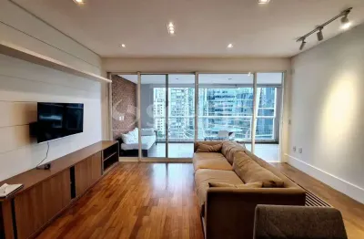 Apartamento para locação no itaim bibi com 90m², 2 dormitórios (2 suítes) e 2 vagas