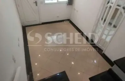 Alugo sobrado no campo grande, 66m², 2 dormitórios, 2 vgs, churrasqueira, a 50 metros da av. sabará.
