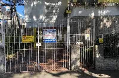 Casa pra locação chacara santo antonio área construida 700m2 e área total 760m2