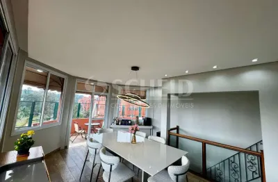 Cobertura duplex reformada com 220 m² no condomínio villas de são paulo