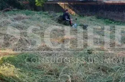 Terreno brooklin com 1000m², murado 20 metros de frente e 50 da frente até os fundos.