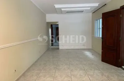 Casa com 3 quartos para alugar na Rua Diogo Rodrigues Marques, --, Campo Grande, São Paulo