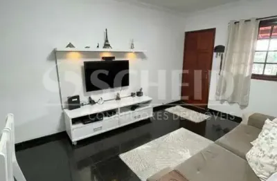 Casa em condomínio ? 2 dormitórios, ambos suítes ? 2 vagas ? 96 m²