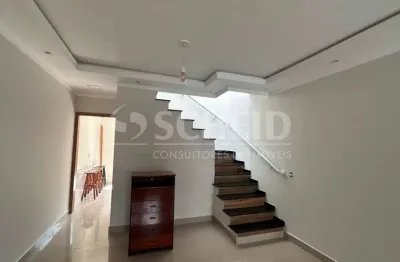 Casa nova à venda 111m² com 3 quartos sendo 1 suíte e 2 vagas.