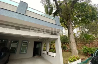 Jardim Marajoara, Venda Sobrado em Vila, 03 quartos , 2 suítes, 3 salas, lareira, 02 vagas!!