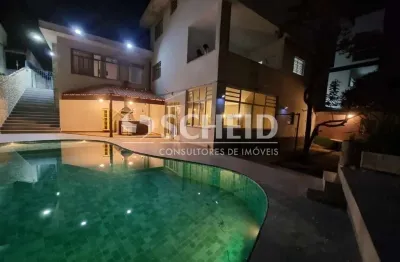 Casa para locação com 04 quartos e 09 vagas no jardim prudência