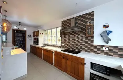 Casa com 4 quartos à venda na Rua Robélia, --, Jardim Prudência, São Paulo