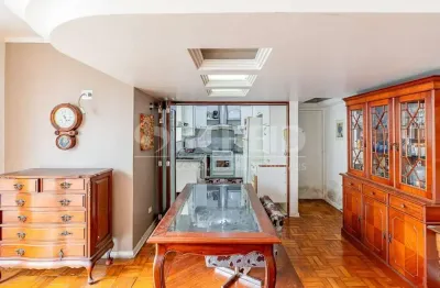 Apartamento de 120m² com 3 dormitórios no edifício corumbá para modernização