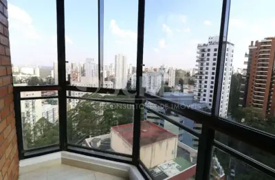 Apartamento no morumbi, com  03 quartos, sendo 02 suítes.
