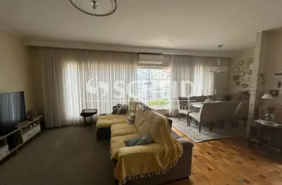 Casa para locação com 03 dormitórios e 04 vagas no bosque da saúde