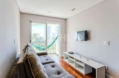 Apartamento reformado de 61 m² com 2 dormitórios na vila andrade