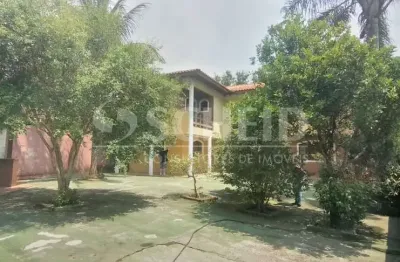 Casa a venda em condomínio no sete praias, 4 quartos com 1 suite master e árvores frutíferas