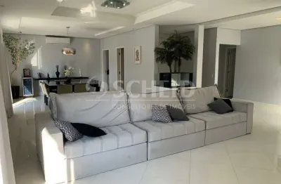 Casa à venda na chácara monte alegre. 5 quartos (3 suítes), 4 vagas