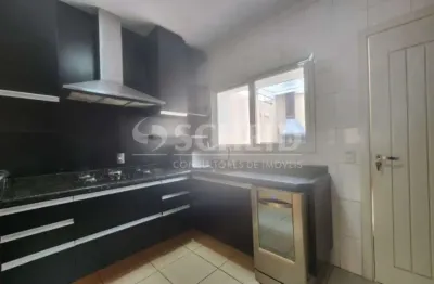 Sobrado triplex 120 m² - 3 dorm. (1suíte) - churrasqueira - 2 vagas - aceita pets - vila cruzeiro