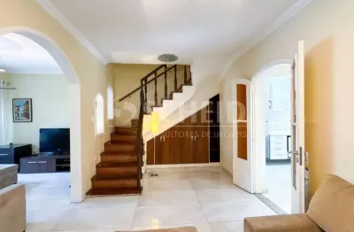 Casa á venda no alto da boa vista com 114m², 4 quartos sendo 1 suíte, 2 vagas.