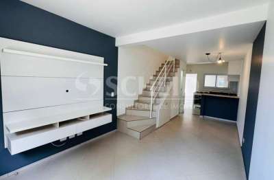 Alugo Sobrado  em Condomínio 2 Quarto,suítes 2 vagas c/  armários planejados em todos os comodos!