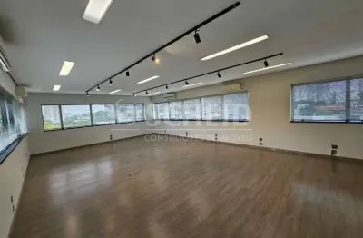 Sala comercial com 1 sala para alugar na Rua Vieira de Morais, --, Campo Belo, São Paulo