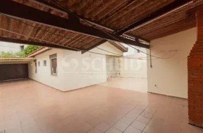 Casa  locação em jardim dom bosco com 3 quartos, sendo 1 suíte, 164m² 4 vagas
