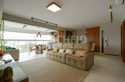 Vendo apartamento 3 quartos, 1 suíte mobiliado, 02 vagas, 121m² , no condomínio cumaru sp golf