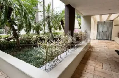 Apartamento reformado de 54m², com 2 dormitórios no alto da boa vista em santo amaro.