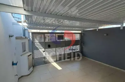 Sobrado para locação de 120m² com 2 quartos com edícula, 2 vagas no jardim cidália