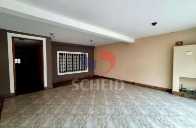 Casa para locação na vila cruzeiro com 180m², 2 dormitórios (1 suíte) e 2 vagas