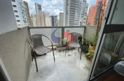 Apartamento Alto Padrão à Venda em Moema  142 m² A uma quadra do Parque Ibirapuera