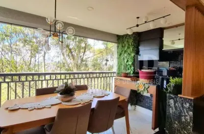 Apartamento a venda 3 dorm - 2 vagas  Varanda com churrasqueira Bairro de Interlagos - SP