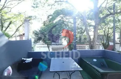 Casa a venda no Alto da Boa Vista com 200m, 3 quartos e 2 suítes e 1 vaga.