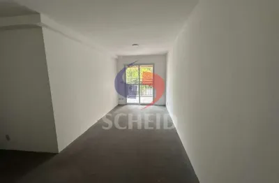 Apartamento Garden à venda em Santo Amaro, com 02 dormitório com varanda próximo ao Metro Sto Amaro