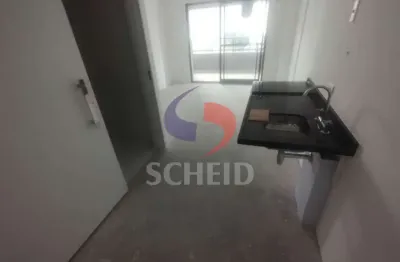 Vendo Studio na Rua Estilo Barroco, 28,83m², 1 sala/dormitório, banheiro, terraço, metrô Borba Gato.