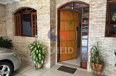 Excelente oportunidade casa térrea em condomínio fechado Jd. Sabara.