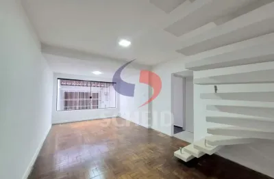 Casa para locação com 3 quartos na Vila Alexandria em São Paulo !