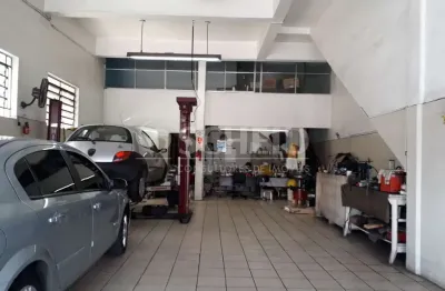 Excelente galpão, com boa localização ao lado do shoping interlaogos.