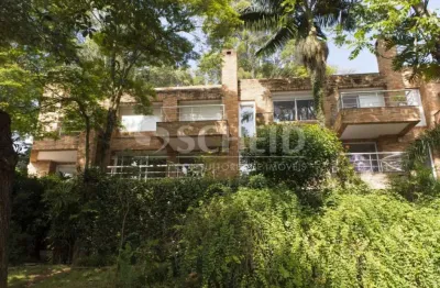 Casa a venda em condomínio fechado no alto da vista com 443m², 4 quartos sendo 4 s suítes , 3 vagas