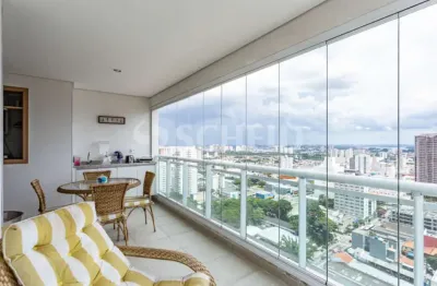 Apartamento com ampla varanda em andar alto, ao lado da estação adolfo pinheiro do metrô