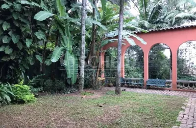 Jardim marajoara .esta mansão estilo colonial muito  bem localizada !aceita  permuta