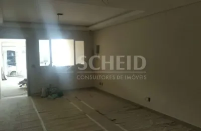 Sobrado novo com três suítes na região do campo grande.