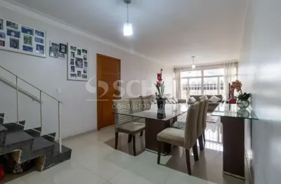 Casa à venda, com 3 dormitórios e 1 suíte , no brooklin