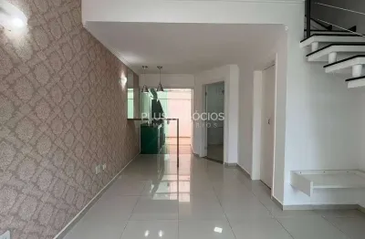 Casa de Vila no Jardim Pagliato, disponível para venda, locação e permuta. 2 Dormitórios, Suíte, Ch