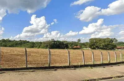 Área comercial de 52.000m² no centro de araçoiaba da serra: oportunidade de desenvolvimento próxima