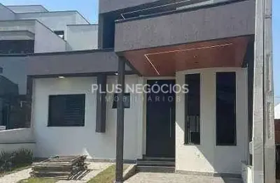 Casa à venda, horto florestal 2 com 3 dormitórios e uma suíte  local maravilhos com muita tranquili