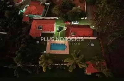 Chácara / sítio com 5 quartos à venda na Travessa Zico Machado 99, 99, Cercado, Araçoiaba da Serra