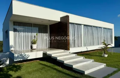 Alto padrão casa em condomínio village aracoiaba   área do terreno 818,87 m2 área de construção 367