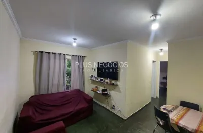 Apartamento de 2 dormitorios à venda no condominio portal dos bandeirantes, localização privilegiad