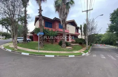 Casa alto padrão com vista para o lago – 4 suítes | 400m² construídos